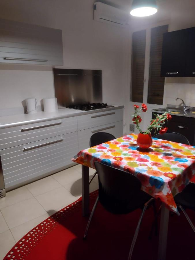 Cinque Terre Station House Apartment La Spezia Bagian luar foto