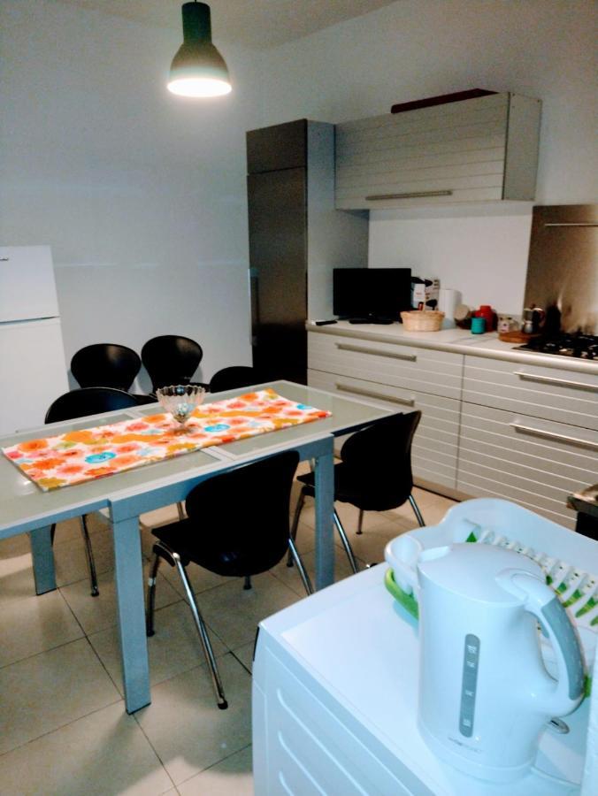 Cinque Terre Station House Apartment La Spezia Bagian luar foto