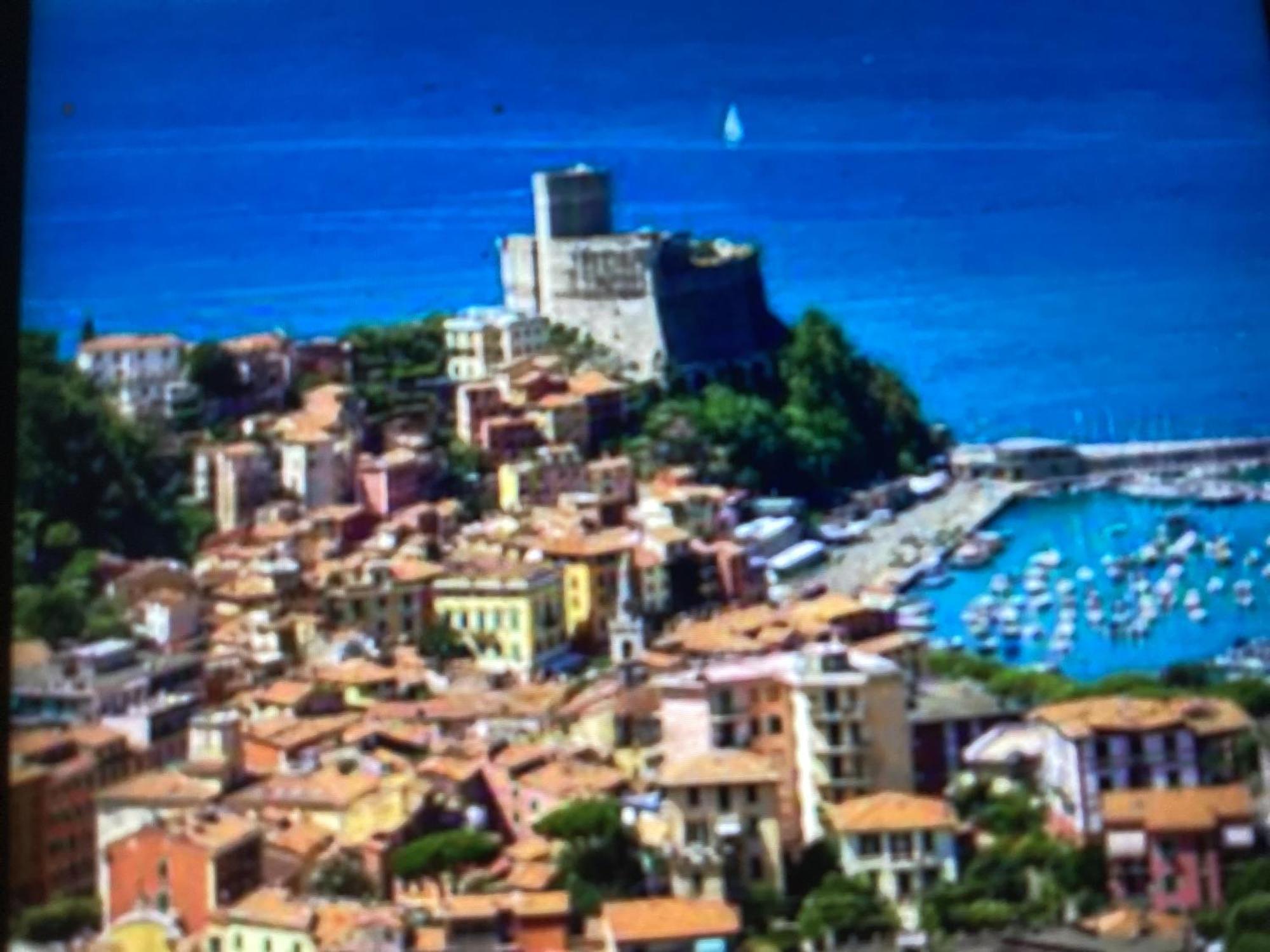 Cinque Terre Station House Apartment La Spezia Bagian luar foto